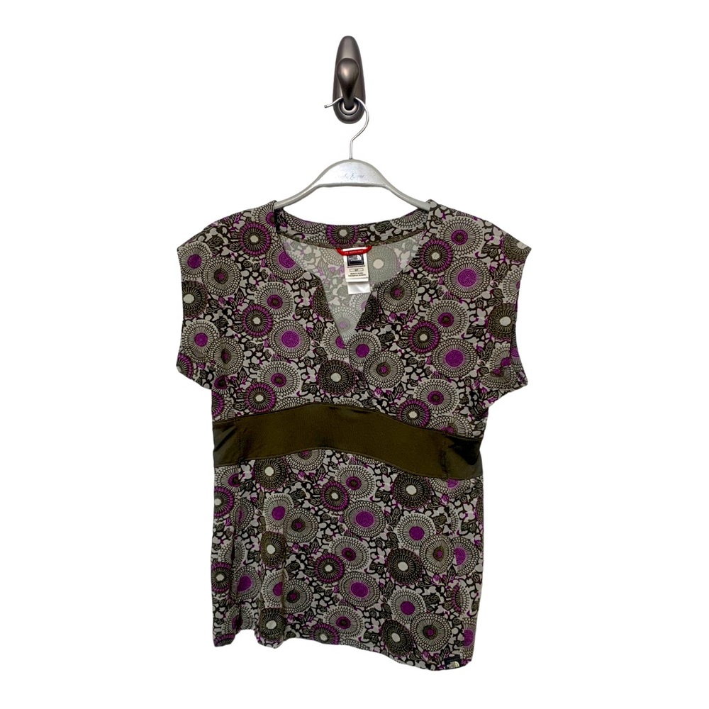 The North Face Small Athletic Shirt